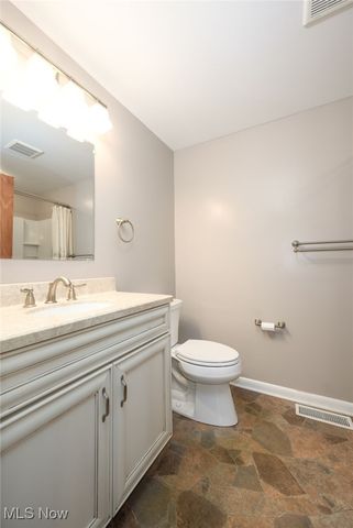 3430 Kellybrook Drive, Cuyahoga Falls, OH 44223