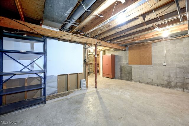 3430 Kellybrook Drive, Cuyahoga Falls, OH 44223