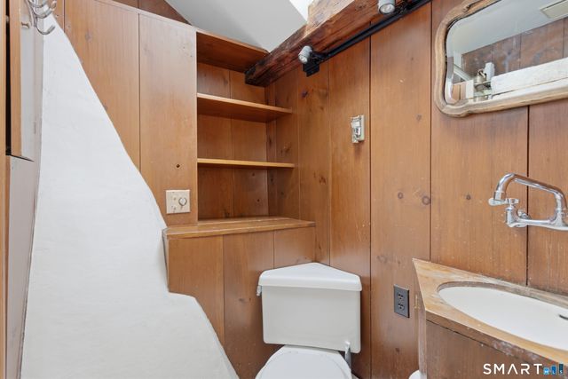 104 Silver Lane, East Hartford, CT 06118