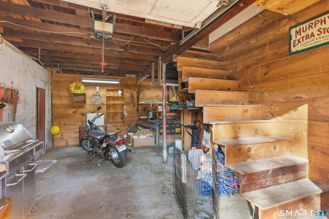 104 Silver Lane, East Hartford, CT 06118