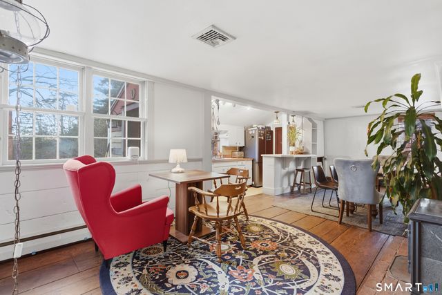 104 Silver Lane, East Hartford, CT 06118