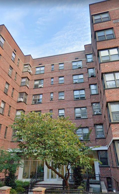 109-23 71st Road 4D, Forest Hills, NY 11375