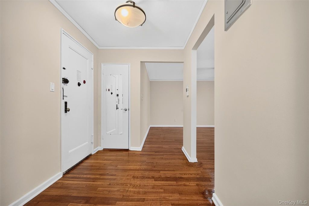 109-23 71st Road 4D, Forest Hills, NY 11375 — photo 3