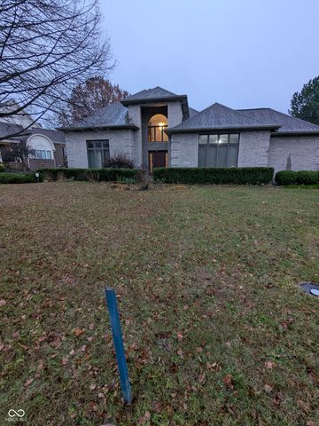 5106 W Fox Hill Court, Muncie, IN 47304