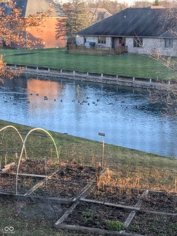 5106 W Fox Hill Court, Muncie, IN 47304