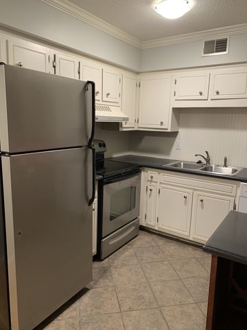 2124 Fairfax Ave Apt 212, Nashville, TN 37212