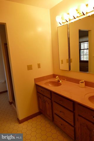 185 WINDJAMMER RD, Ocean Pines, MD 21811