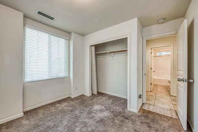 1286 Piazza Lane, Clovis, CA 93612