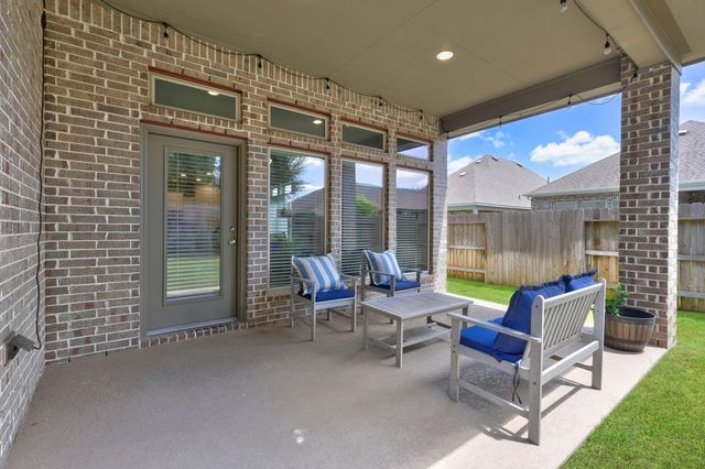 24511 Songlark Bend Drive, Tomball, TX 77375