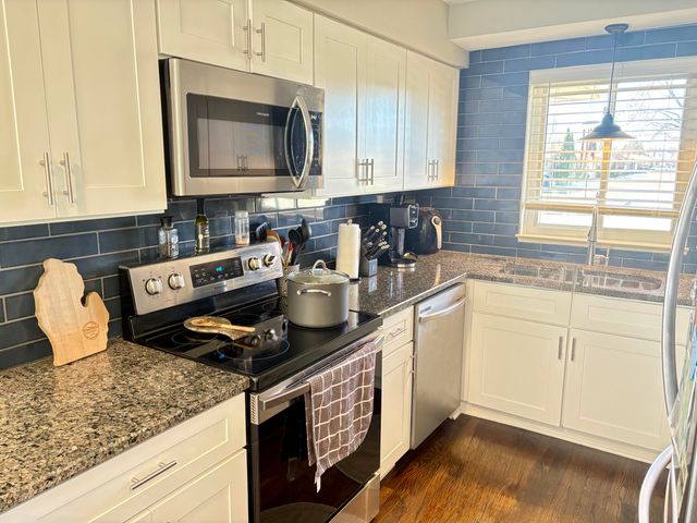 14142 Arden Street, Livonia City, MI 48154