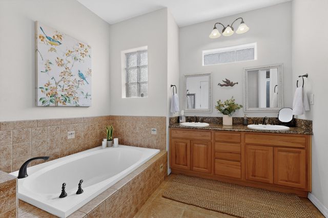 216 Moho Trail, Mountainair, NM 87036