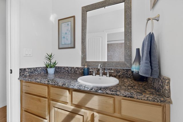 216 Moho Trail, Mountainair, NM 87036