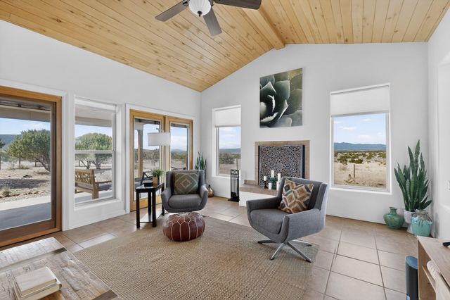 216 Moho Trail, Mountainair, NM 87036