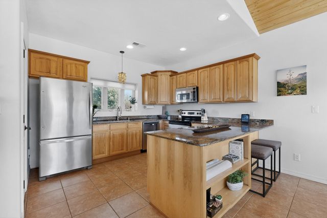 216 Moho Trail, Mountainair, NM 87036