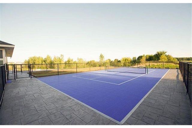 11511 Brookview Drive, Maple Grove, MN 55311