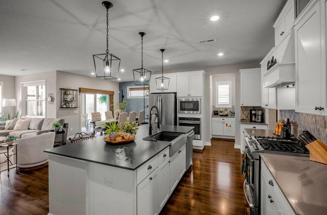 11511 Brookview Drive, Maple Grove, MN 55311