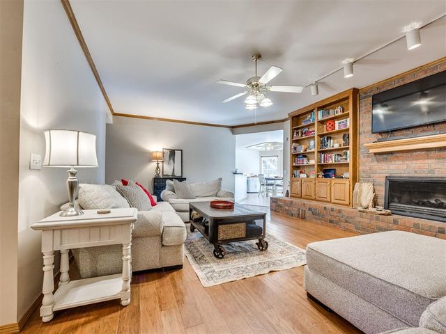 10201 Fawn Valley Drive, Mustang, OK 73064