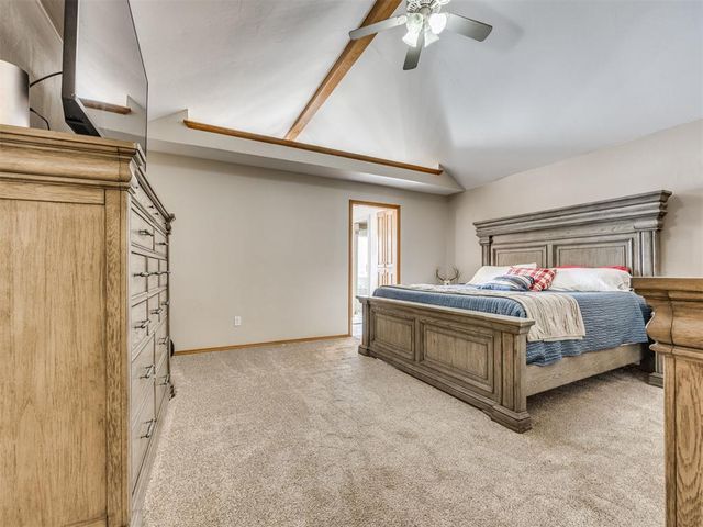 10201 Fawn Valley Drive, Mustang, OK 73064