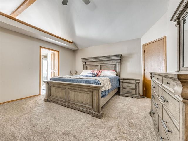 10201 Fawn Valley Drive, Mustang, OK 73064