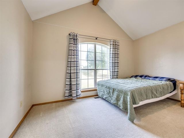 10201 Fawn Valley Drive, Mustang, OK 73064