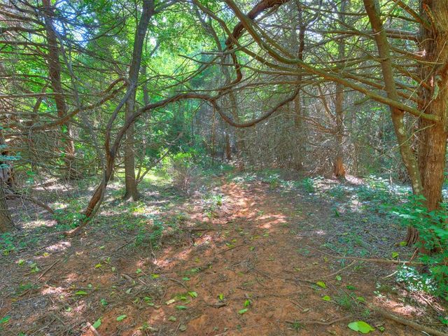 10201 Fawn Valley Drive, Mustang, OK 73064