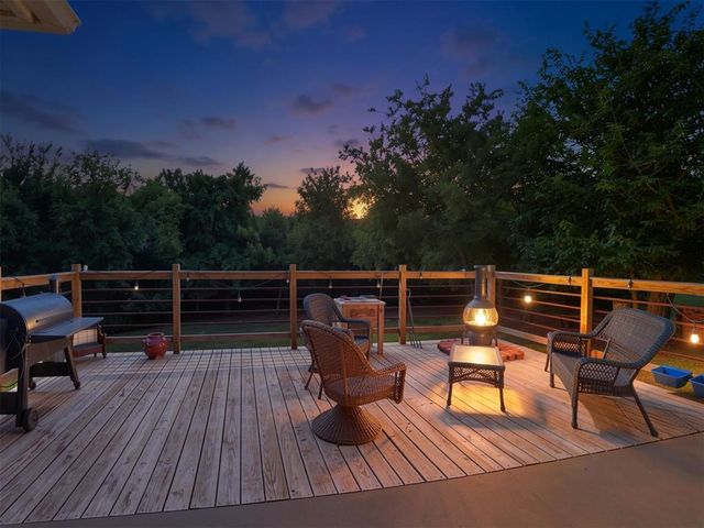 10201 Fawn Valley Drive, Mustang, OK 73064