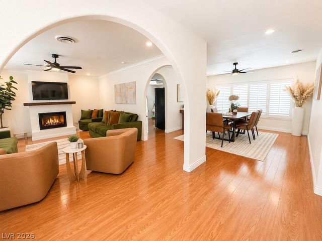 3010 East Viking Road, Las Vegas, NV 89121