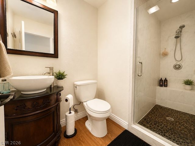 3010 East Viking Road, Las Vegas, NV 89121