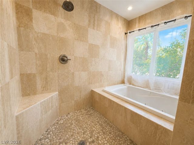 3010 East Viking Road, Las Vegas, NV 89121