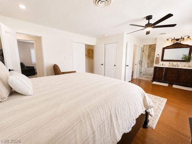 3010 East Viking Road, Las Vegas, NV 89121
