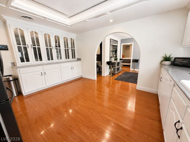 3010 East Viking Road, Las Vegas, NV 89121