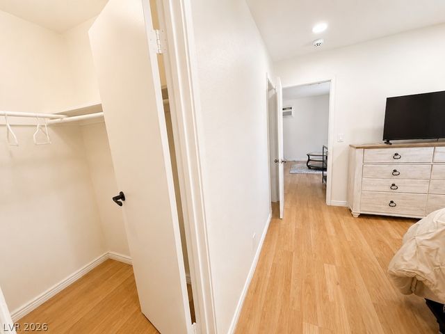 3010 East Viking Road, Las Vegas, NV 89121