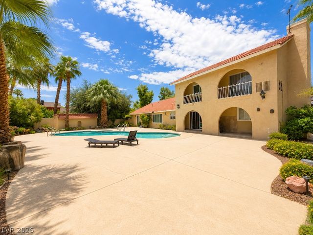 3010 East Viking Road, Las Vegas, NV 89121