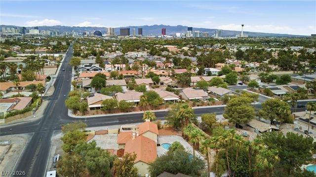 3010 East Viking Road, Las Vegas, NV 89121