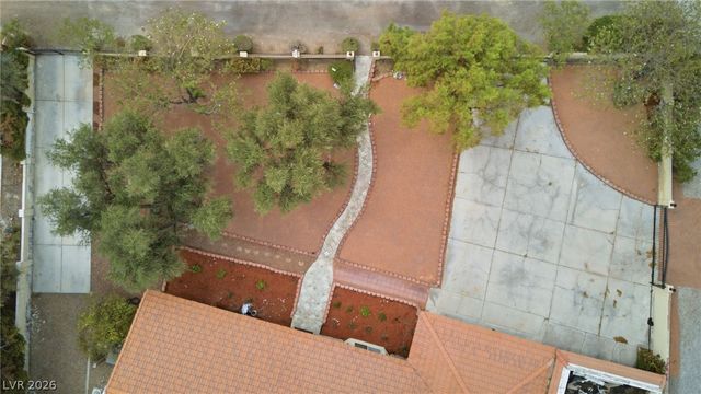3010 East Viking Road, Las Vegas, NV 89121