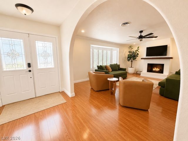 3010 East Viking Road, Las Vegas, NV 89121