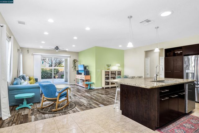 240 Harborage Court, Oakley, CA 94561