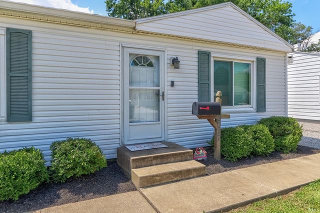 2017 Shelby Avenue, Evansville, IN 47714