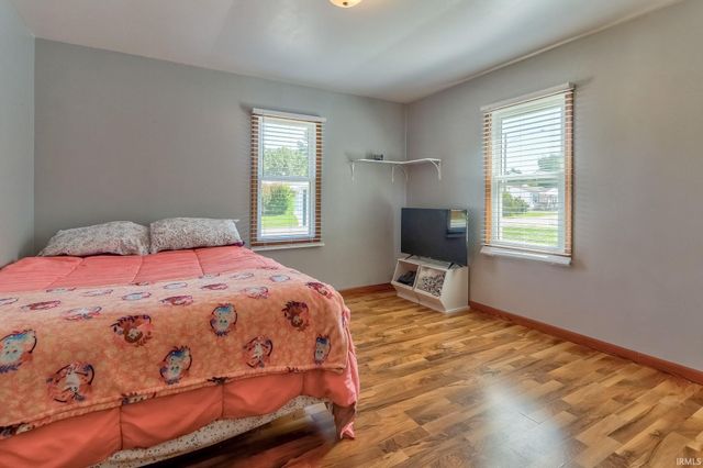 2017 Shelby Avenue, Evansville, IN 47714