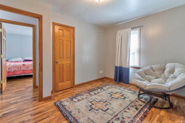 2017 Shelby Avenue, Evansville, IN 47714
