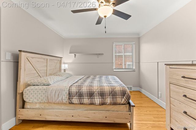 5235 W Outer Drive, Detroit, MI 48235