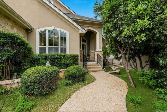 787 Mission Trl, New Braunfels, TX 78130