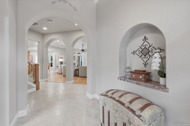 787 Mission Trl, New Braunfels, TX 78130