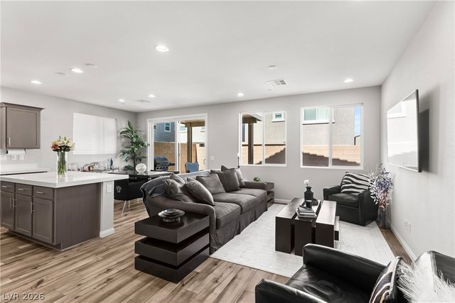 10626 Dryades Avenue, Las Vegas, NV 89166