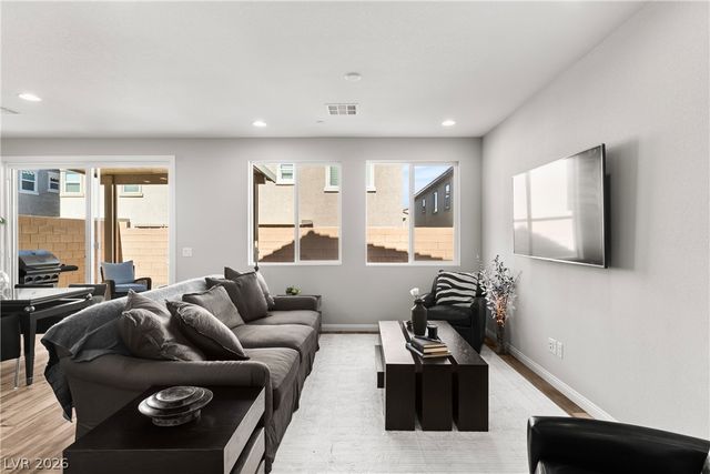 10626 Dryades Avenue, Las Vegas, NV 89166