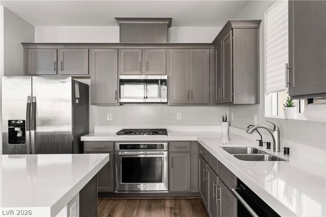 10626 Dryades Avenue, Las Vegas, NV 89166