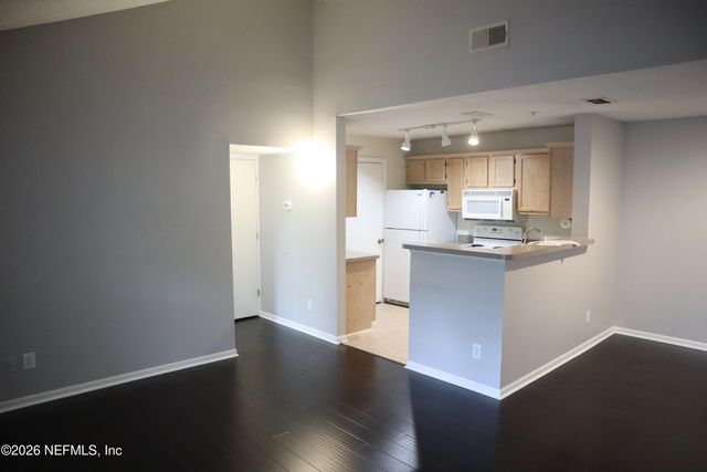 7701 TIMBERLIN PARK Boulevard 1637, Jacksonville, FL 32256