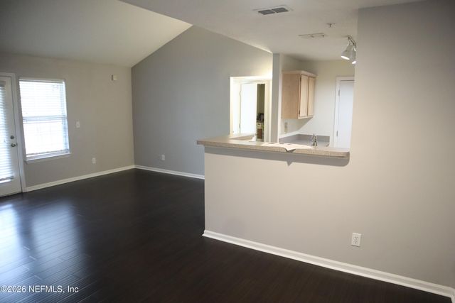 7701 TIMBERLIN PARK Boulevard 1637, Jacksonville, FL 32256