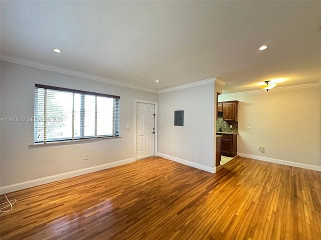 35 Antilla Ave 10, Coral Gables, FL 33134