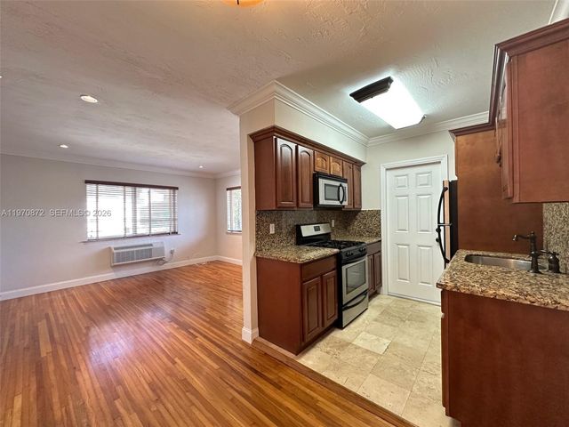 35 Antilla Ave 10, Coral Gables, FL 33134